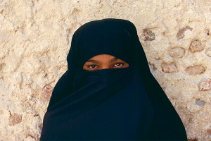 Фото парижской смертницы появилось в Сети Фото парижской смертницы появилось в Сети