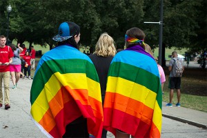 Организатор атак на Париж посещал гей-клубы Организатор атак на Париж посещал гей-клубы