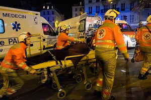 Спасшийся от террористов в Париже пережил 9/11 Спасшийся от террористов в Париже пережил 9/11