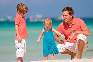 В России отцов хотят отправлять в декрет В России отцов хотят отправлять в декрет