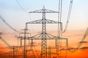 Взорвавшие ЛЭП радикалы ударили по Киеву Взорвавшие ЛЭП радикалы ударили по Киеву