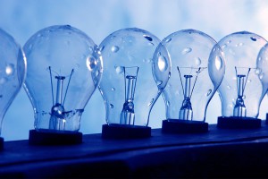 Тариф на свет хотят поднять на 52% Тариф на свет хотят поднять на 52%