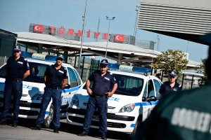 Лавров поддержал закрытие границы с Турцией Лавров поддержал закрытие границы с Турцией