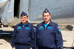 К штурману сбитого Су-24 приехала жена К штурману сбитого Су-24 приехала жена