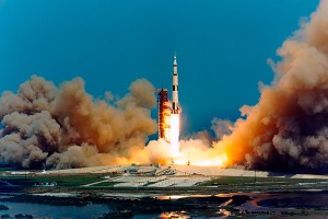 Ракета "Аполлон-16" продырявила Луну Ракета "Аполлон-16" продырявила Луну