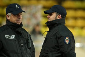 Парижский смертник учился стрельбе у полиции Парижский смертник учился стрельбе у полиции