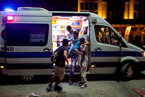 В метро Стамбула взорвалась бомба В метро Стамбула взорвалась бомба