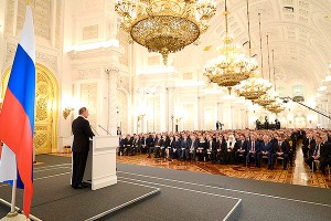 Путин вдохновил лидеров думских фракций Путин вдохновил лидеров думских фракций