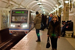 Метро введет лимит на поездки по "Тройке" Метро введет лимит на поездки по "Тройке"