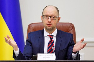 Яценюк советует армии вообразить себя в НАТО Яценюк советует армии вообразить себя в НАТО