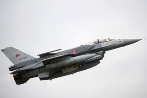 Турецкие ВВС борются с "ИГ" без ударов Турецкие ВВС борются с "ИГ" без ударов