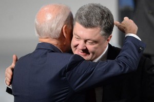 Порошенко стал для Байдена ближе жены Порошенко стал для Байдена ближе жены