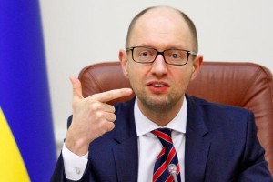 Яценюк готов ответить за долги в суде Яценюк готов ответить за долги в суде