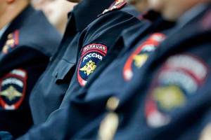 Москвич год работал в полиции вместо брата Москвич год работал в полиции вместо брата