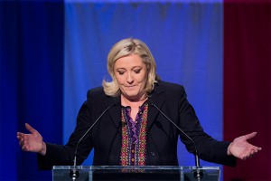 Саркози назвал Ле Пен страшным злом Саркози назвал Ле Пен страшным злом