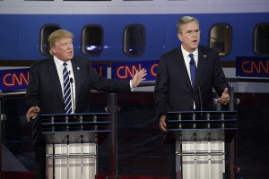 Трамп назвал Буша тупым камнем Трамп назвал Буша тупым камнем