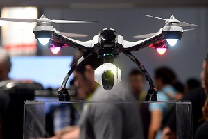 В России создан квадрокоптер на силе мысли В России создан квадрокоптер на силе мысли