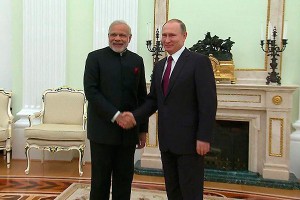 Путин угостил индийского премьера шишкой Путин угостил индийского премьера шишкой