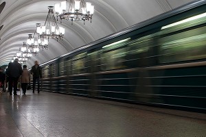 Машинист метро в Москве уснул и проехал станцию Машинист метро в Москве уснул и проехал станцию