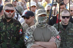 "Правый сектор" атаковал журналистов из России "Правый сектор" атаковал журналистов из России