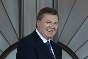 ЕС хочет снять санкции с Януковича ЕС хочет снять санкции с Януковича