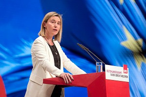 Европеек насиловали и до наплыва мигрантов Европеек насиловали и до наплыва мигрантов