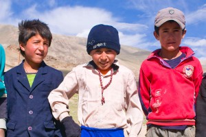 Таджикам запретят называть детей Волками Таджикам запретят называть детей Волками