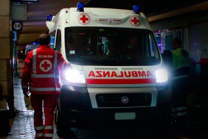 Лавина снесла детей в Альпах Лавина снесла детей в Альпах