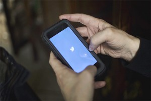 Сбой обрушил акции Twitter Сбой обрушил акции Twitter