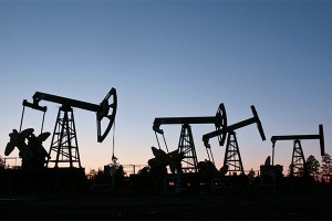 Нефти предсказали отскок до $50 за баррель Нефти предсказали отскок до $50 за баррель