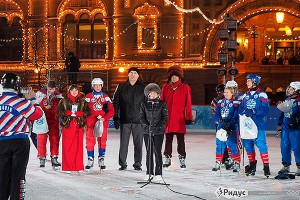 Студенты отметили Татьянин день на льду Студенты отметили Татьянин день на льду