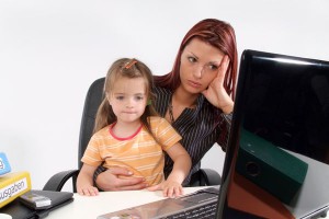 Матерей-одиночек обложат "налогом на любовь" Матерей-одиночек обложат "налогом на любовь"