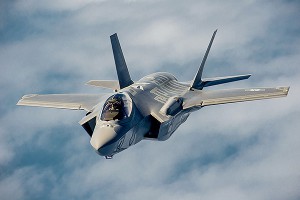 Проект самолета F-35 завис из-за программы Проект самолета F-35 завис из-за программы