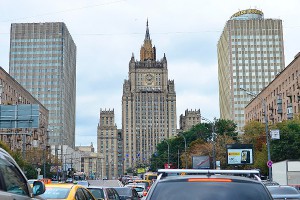 Москва назвала позицию ЕС абсурдной Москва назвала позицию ЕС абсурдной