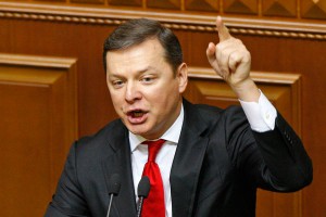 Ляшко застрял в лифте Верховной рады Ляшко застрял в лифте Верховной рады