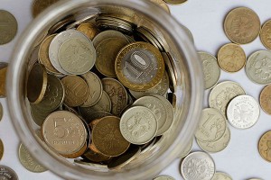 Зарплаты россиян рухнули в кризис Зарплаты россиян рухнули в кризис