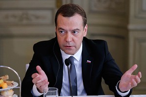 Медведев назвал санкции дорогой в никуда Медведев назвал санкции дорогой в никуда