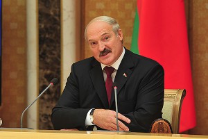 Евросоюз снял санкции с Лукашенко Евросоюз снял санкции с Лукашенко