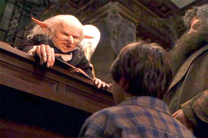 Банк прятался от налогов за Гарри Поттером Банк прятался от налогов за Гарри Поттером