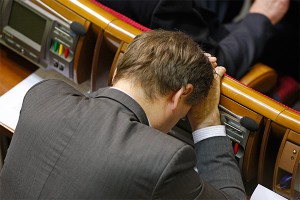 Отставку Яценюка провалили олигархи Отставку Яценюка провалили олигархи