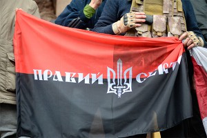 "Правый сектор" ждет Наполеона на танке "Правый сектор" ждет Наполеона на танке