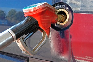 Прапорщик захлебнулся бензином в цистерне Прапорщик захлебнулся бензином в цистерне