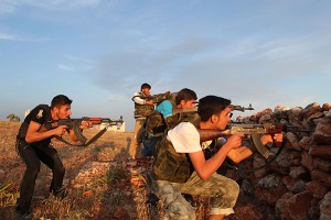 Турецкие боевики напали на Сирию Турецкие боевики напали на Сирию