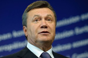 Януковичу приготовили сексуальный подарок Януковичу приготовили сексуальный подарок