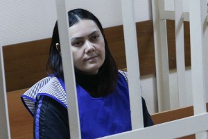 Мать убитой девочки позвонила отцу няни Мать убитой девочки позвонила отцу няни