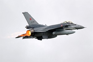 Турция ответила на теракт ударом по курдам Турция ответила на теракт ударом по курдам