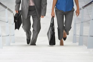 Причина спотыканий и поскальзываний Причина спотыканий и поскальзываний