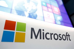 Microsoft насильно обновляет Windows Microsoft насильно обновляет Windows