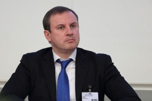 Заместитель Донского бросил детей и женился на секретарше Заместитель Донского бросил детей и женился на секретарше