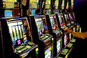 Госдуму призвали остановить игорный бизнес Госдуму призвали остановить игорный бизнес